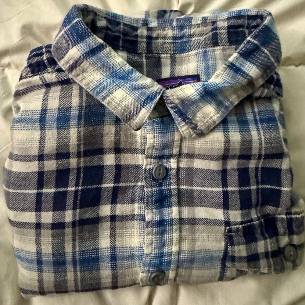 Patagonia Men’s Lightweight Fjord Flannel Shirt L Blue Plaid Organic Cotton